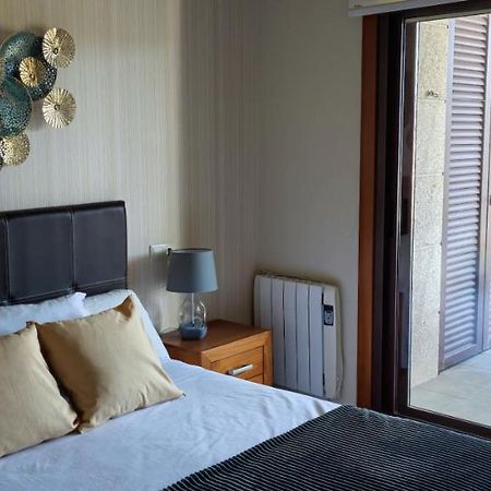 Acogedor Apartamento Con Terraza En Portonovo Zewnętrze zdjęcie